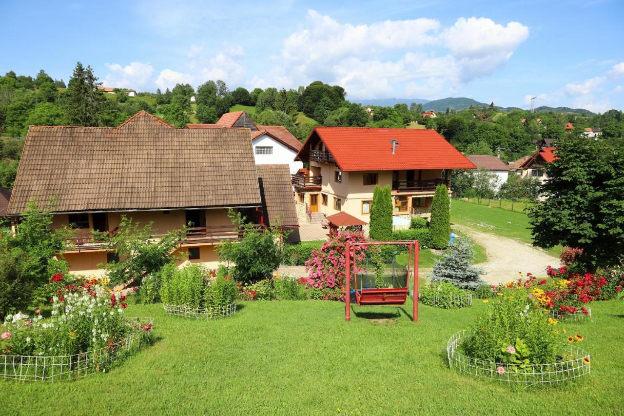 Pensiunea Dealul Frumos Bran  Exterior foto
